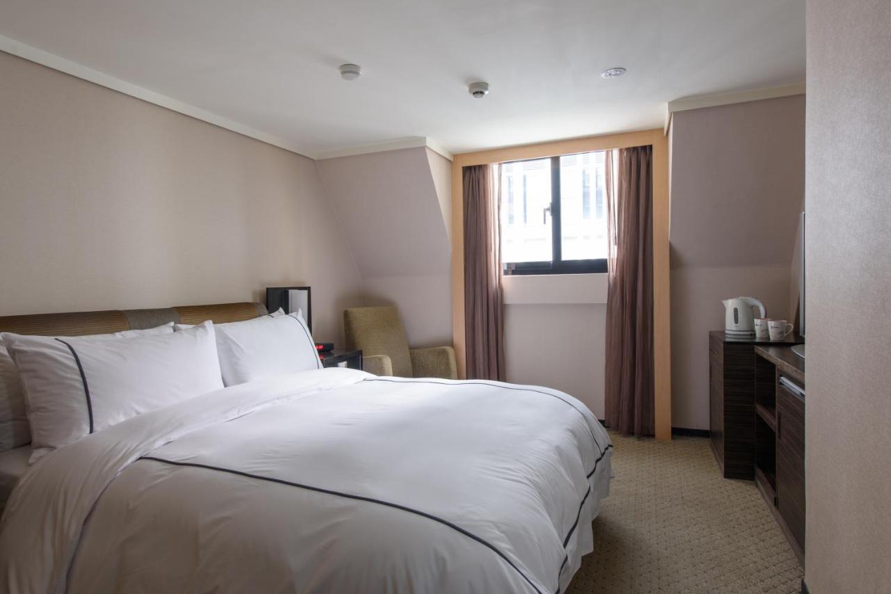 เค โฮเต็ล ไทเป Hotel ภายนอก รูปภาพ