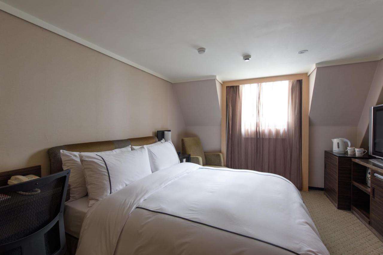 เค โฮเต็ล ไทเป Hotel ภายนอก รูปภาพ