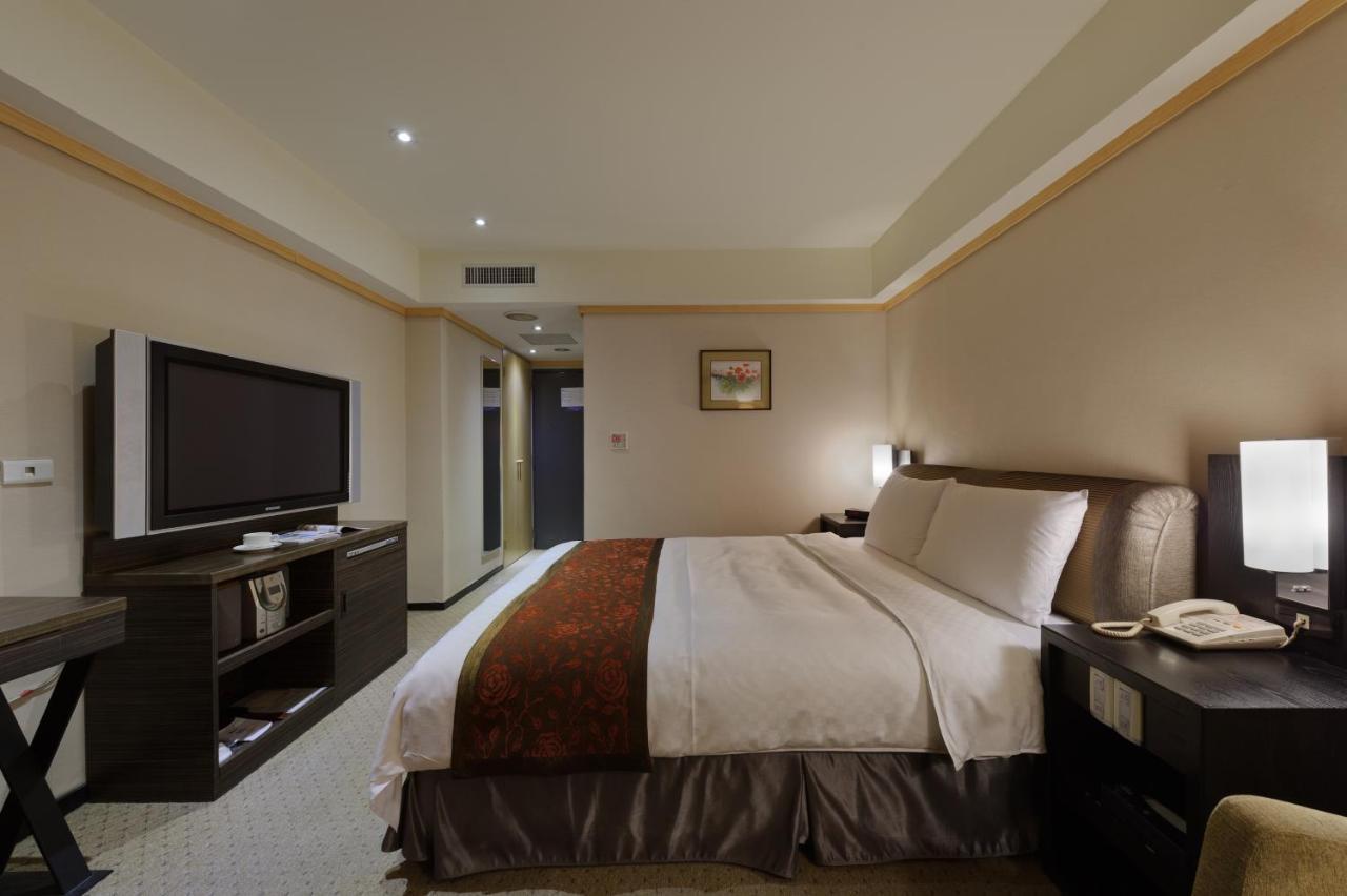 เค โฮเต็ล ไทเป Hotel ภายนอก รูปภาพ